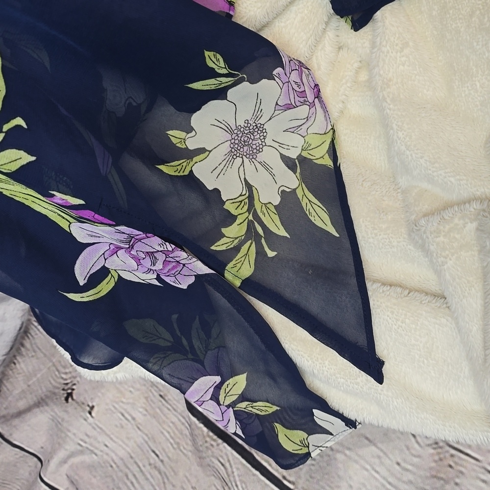 Elizabeth Williams Navy Floral Kimono Jacket with Flowing Silhouette Size L - Picture 2 of 7